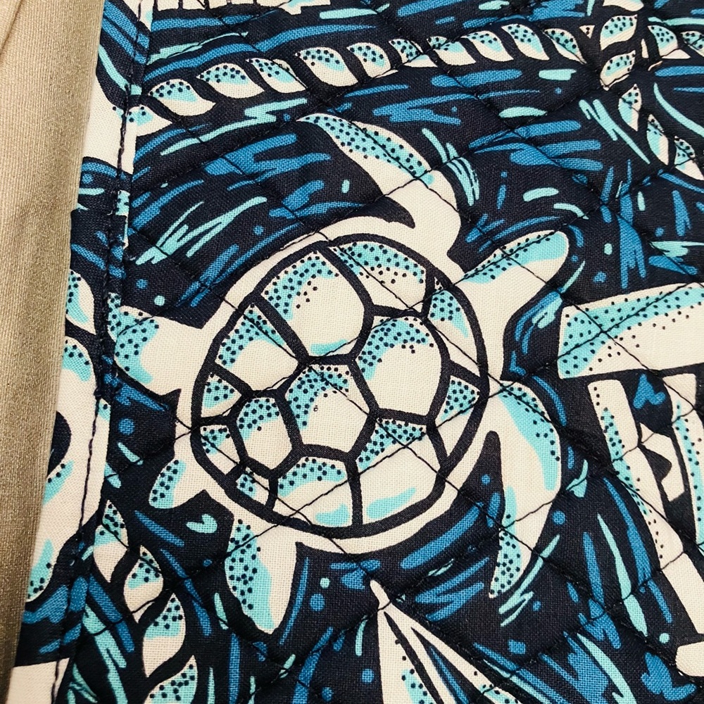 NEW Curling Iron Flat Iron Cover VERA BRADLEY Shore Enough Turtle Nautical Ocean
